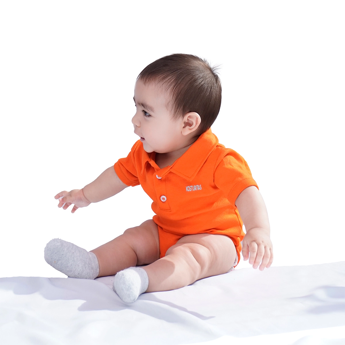 BEBE-PAÑALERO-CUELLOPOLO-NARANJA-2 PAÑALERO CUELLO POLO